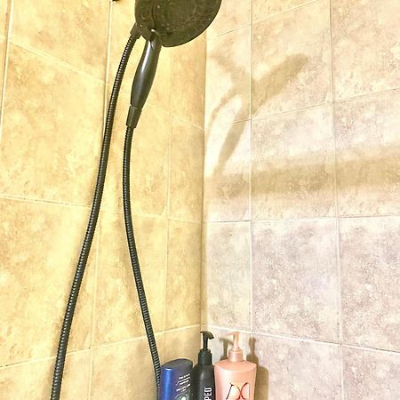 B3 A Private Room In Naperville Downtown With Desk And Wi-Fi Near Everything Esterno foto